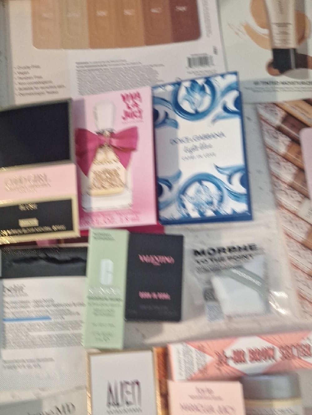Assorted Samples - Picture 5 of 9